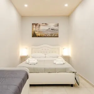 Noble Loft In Historical Building - 800m Subway Napoli